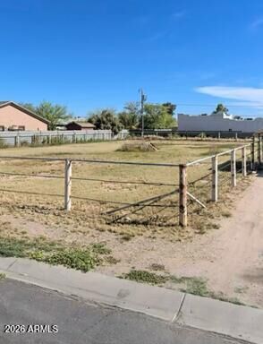 Property Photo:  3025 E Hartford Avenue B  AZ 85032 