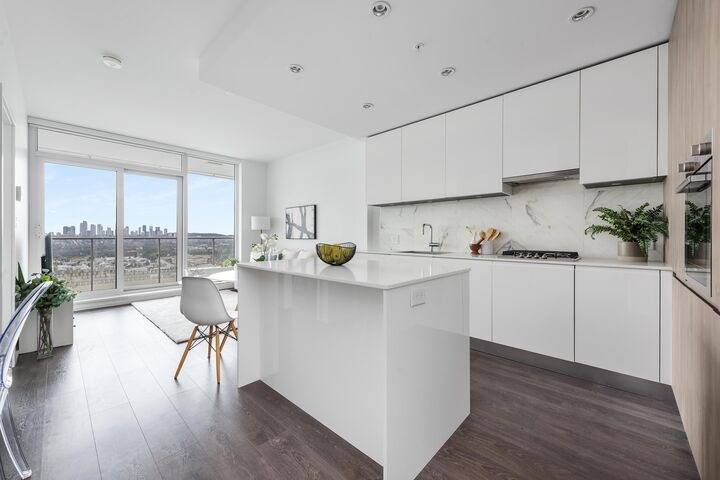 Property Photo:  4650 Brentwood Boulevard 3603  BC V5C 0M3 