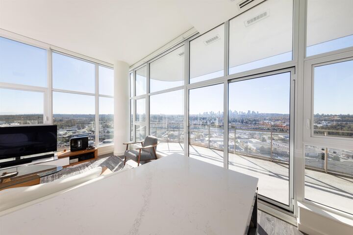 Property Photo: 5311 Goring Street 2603 BC V5B 0B5