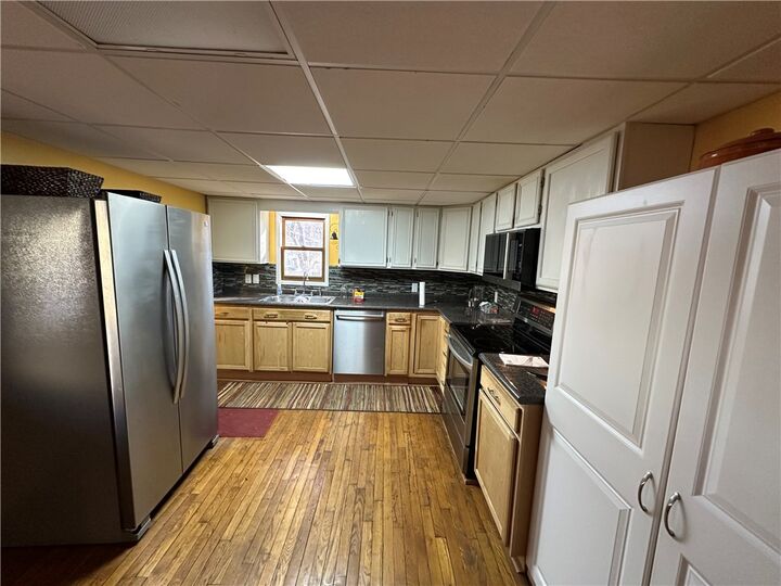 Property Photo:  960 East Avenue  NY 14901 