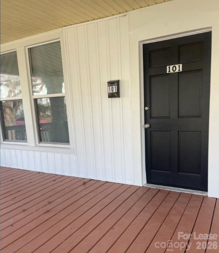 Property Photo:  711 S Jackson Street 101  NC 28144 