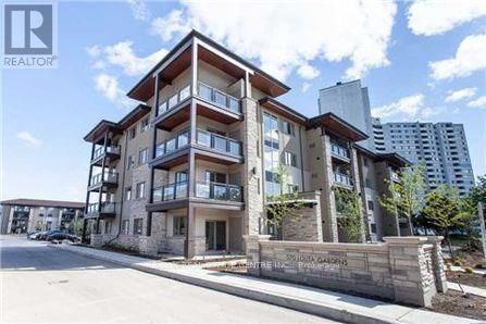 Property Photo:  570 Lolita Gardens 424  ON L5A 0A1 