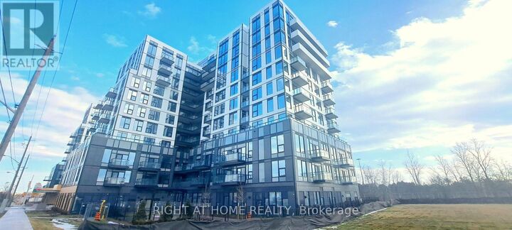 Property Photo:  7437 Kingston Road 606  ON M1B 5S3 