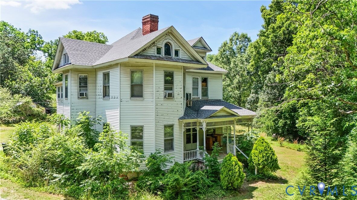 Property Photo:  265 Proctor Street  VA 23937 