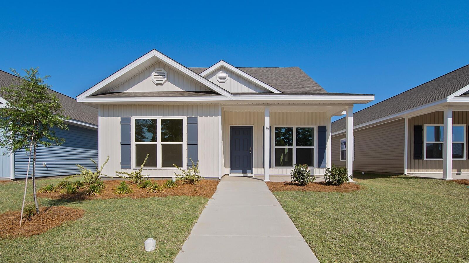 Property Photo: 73 Longsedge Street FL 32439