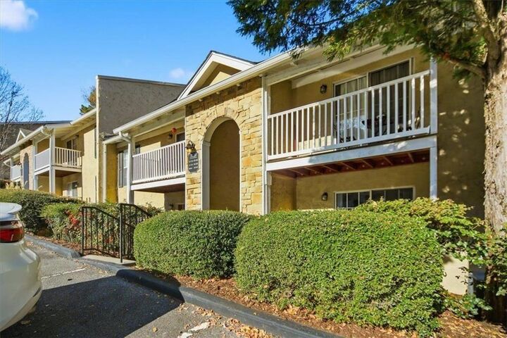 Property Photo:  3120 Seven Pines Court 205  GA 30339 