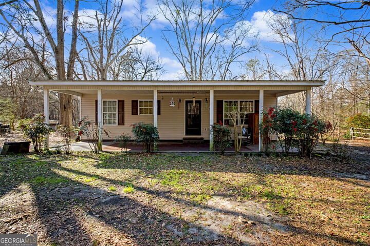Property Photo:  526 Susan Drive  GA 30180 