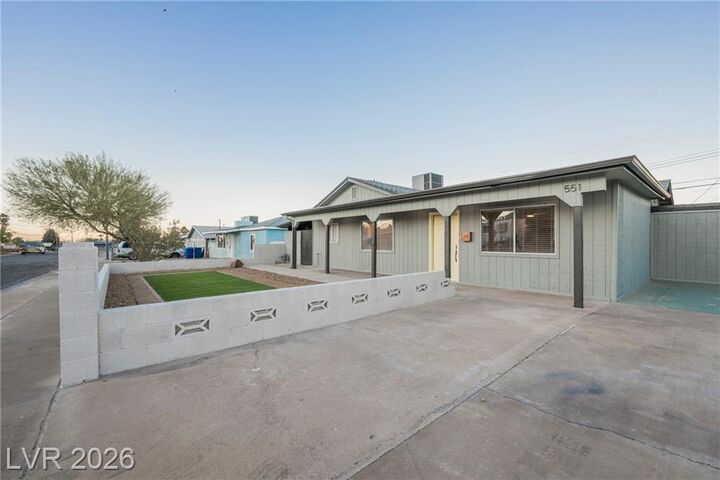 Property Photo:  551 National Street  NV 89015 