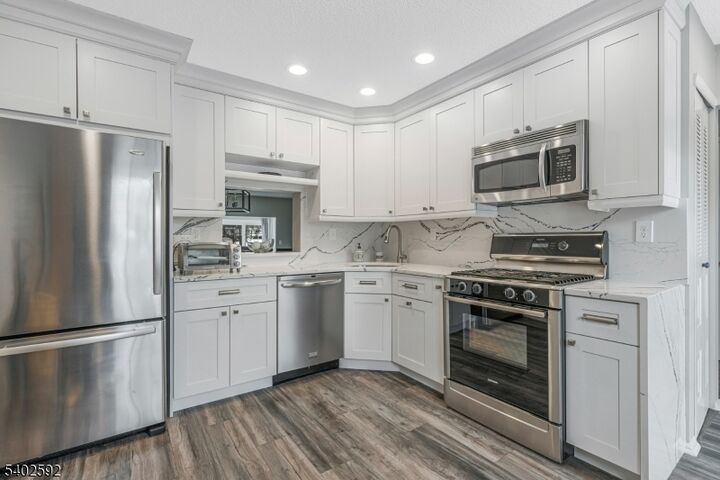 Property Photo:  1407 Doolittle Dr  NJ 08807 