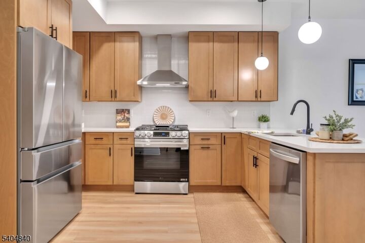 Property Photo:  204 Encampment Ct  NJ 07082 