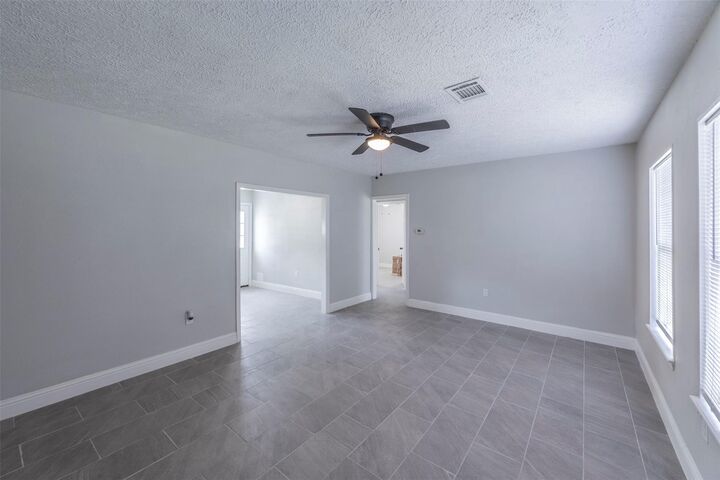 Property Photo:  5007 Northridge Drive  TX 77033 