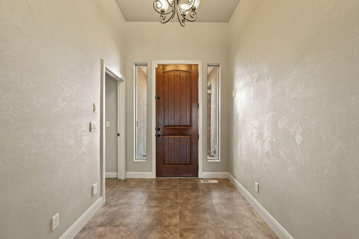 Property Photo: 2724 W Cookie Jar Cir UT 84720