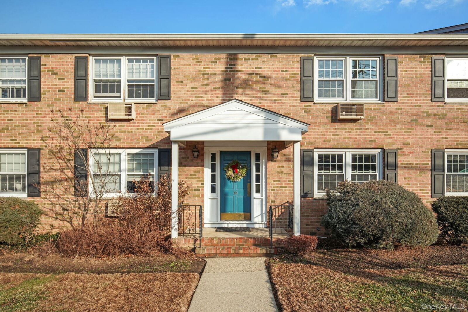 Property Photo:  240 S Broadway 16B  NY 10591 