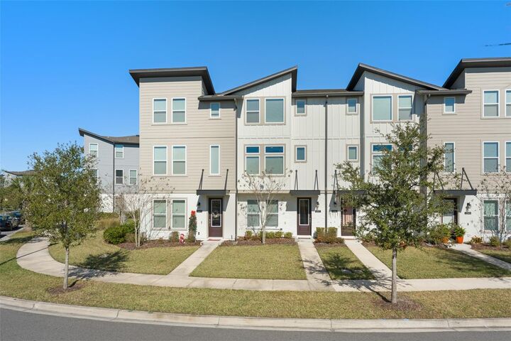 Property Photo:  12977 Gabor Avenue  FL 32827 