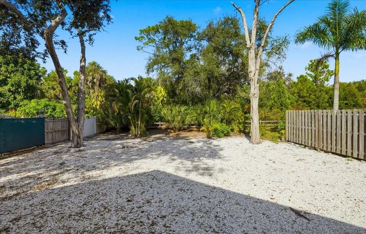 Property Photo: 1773 Southwood Street FL 34231