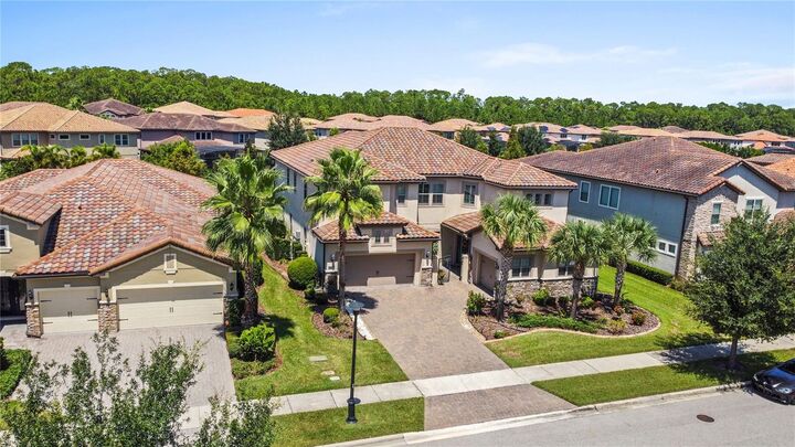 Property Photo:  10938 Savona Way  FL 32827 