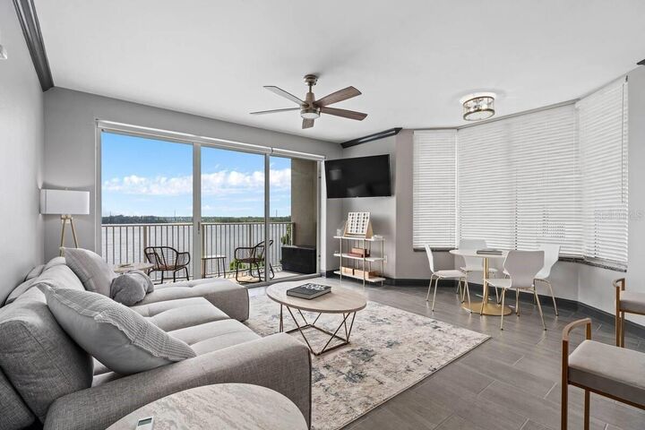 Property Photo:  13415 Blue Heron Beach Drive 410  FL 32821 