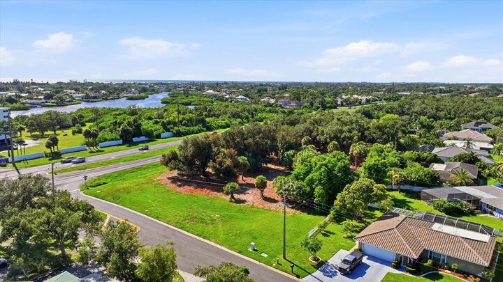 Property Photo:  2099 S Tamiami Trail  FL 34229 