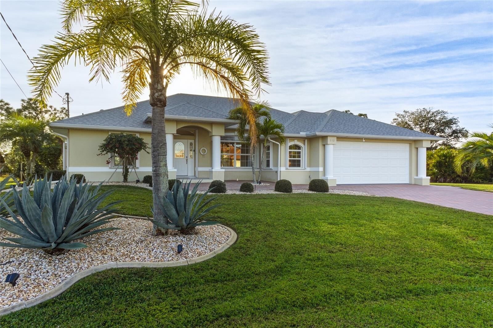Property Photo: 112 Tournament Road FL 33947