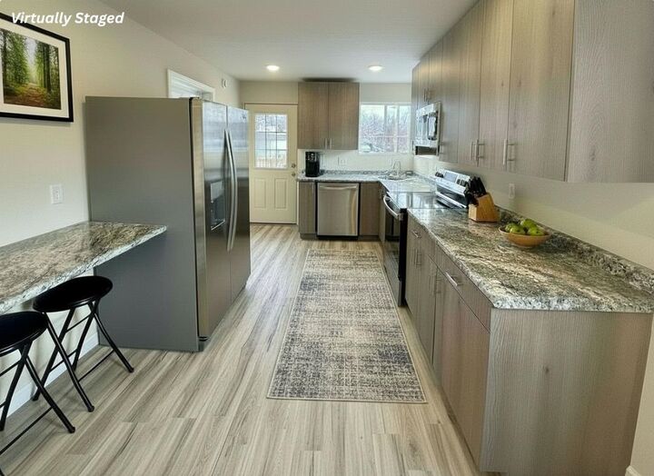 Property Photo: 616 NW 18th St ND 58703