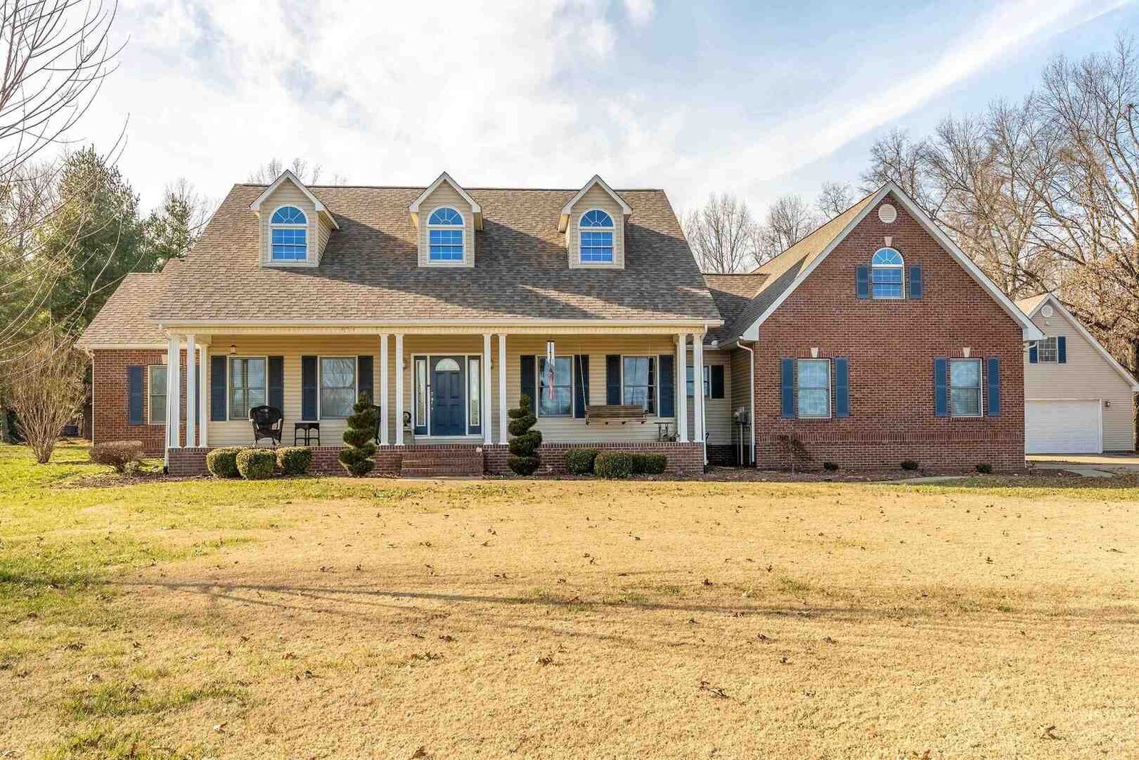 Property Photo: 1203 Murraywood Lane IL 62918