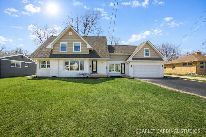 Property Photo:  774 N Kenilworth Avenue  IL 60137 
