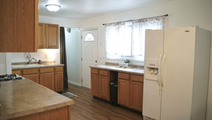 Property Photo:  38 Surrey Road  IL 60538 