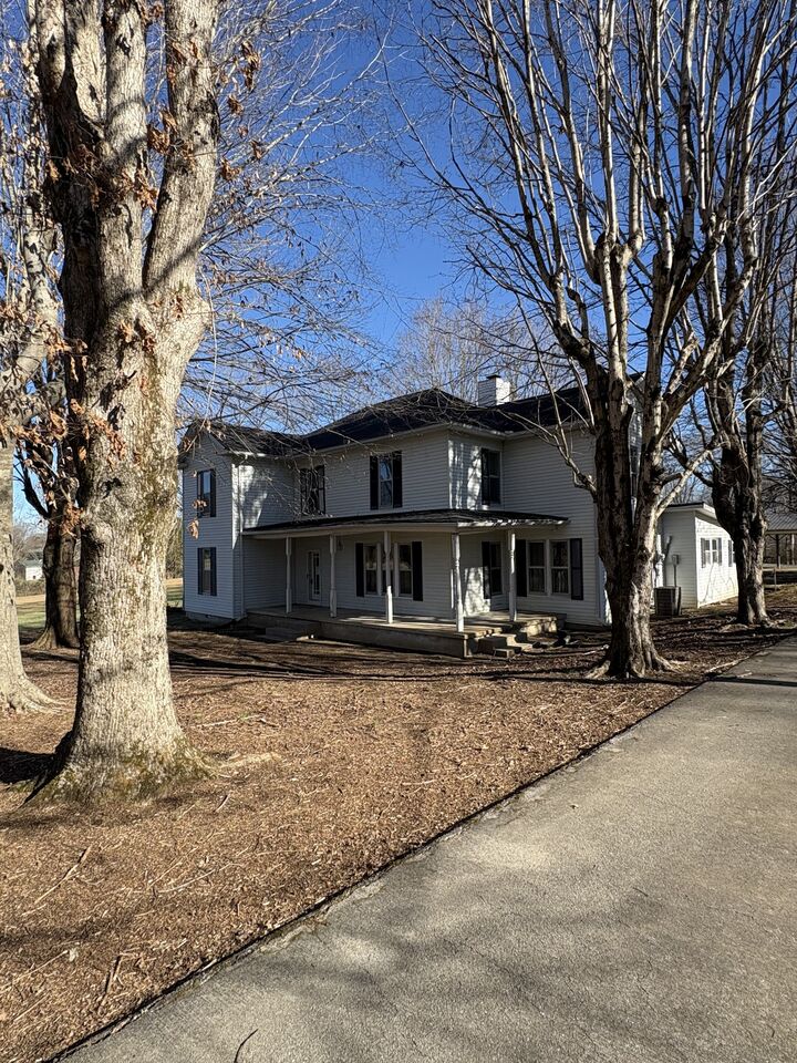 Property Photo:  328 Lafayette Rd  TN 37150 