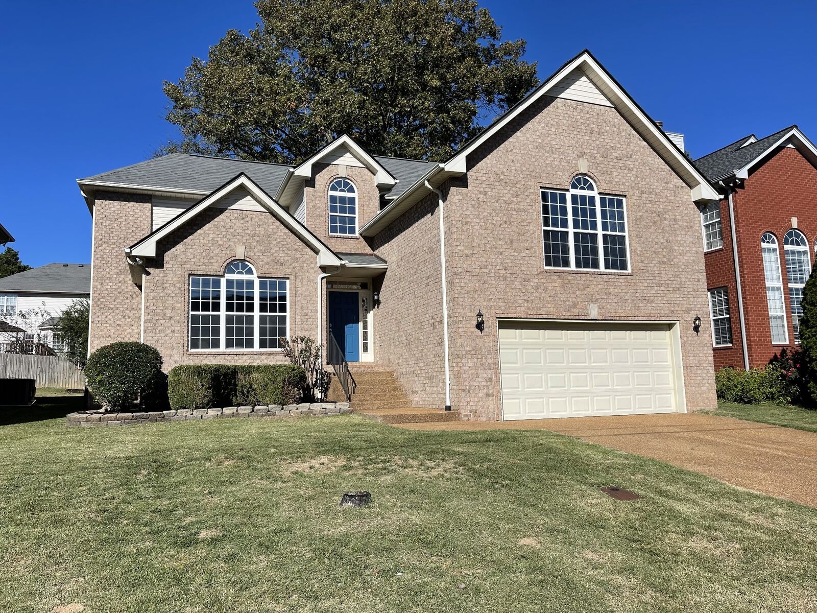 Property Photo:  6724 Sunnywood Dr  TN 37211 