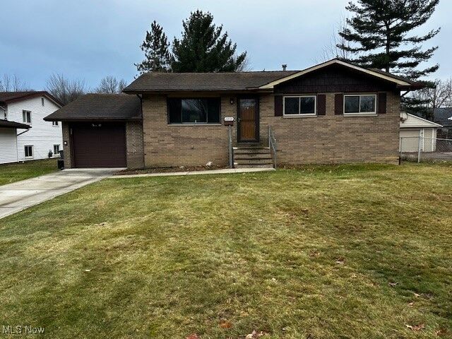 Property Photo: 23939 Fairlawn Drive OH 44070