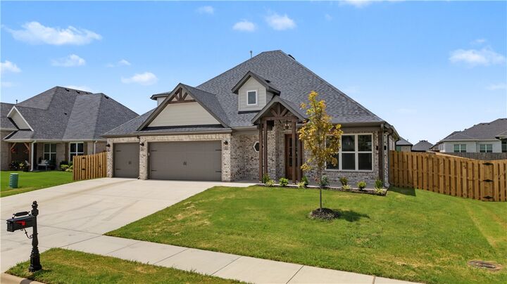 Property Photo: 2405 Bergman Road AR 72751