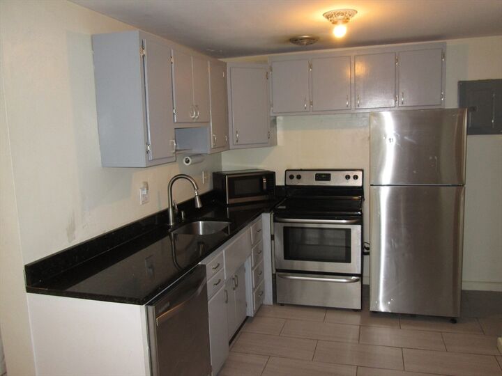 Property Photo:  194 Lexington Street 1  MA 02472 