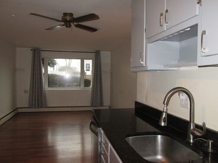 Property Photo:  194 Lexington Street 1  MA 02472 
