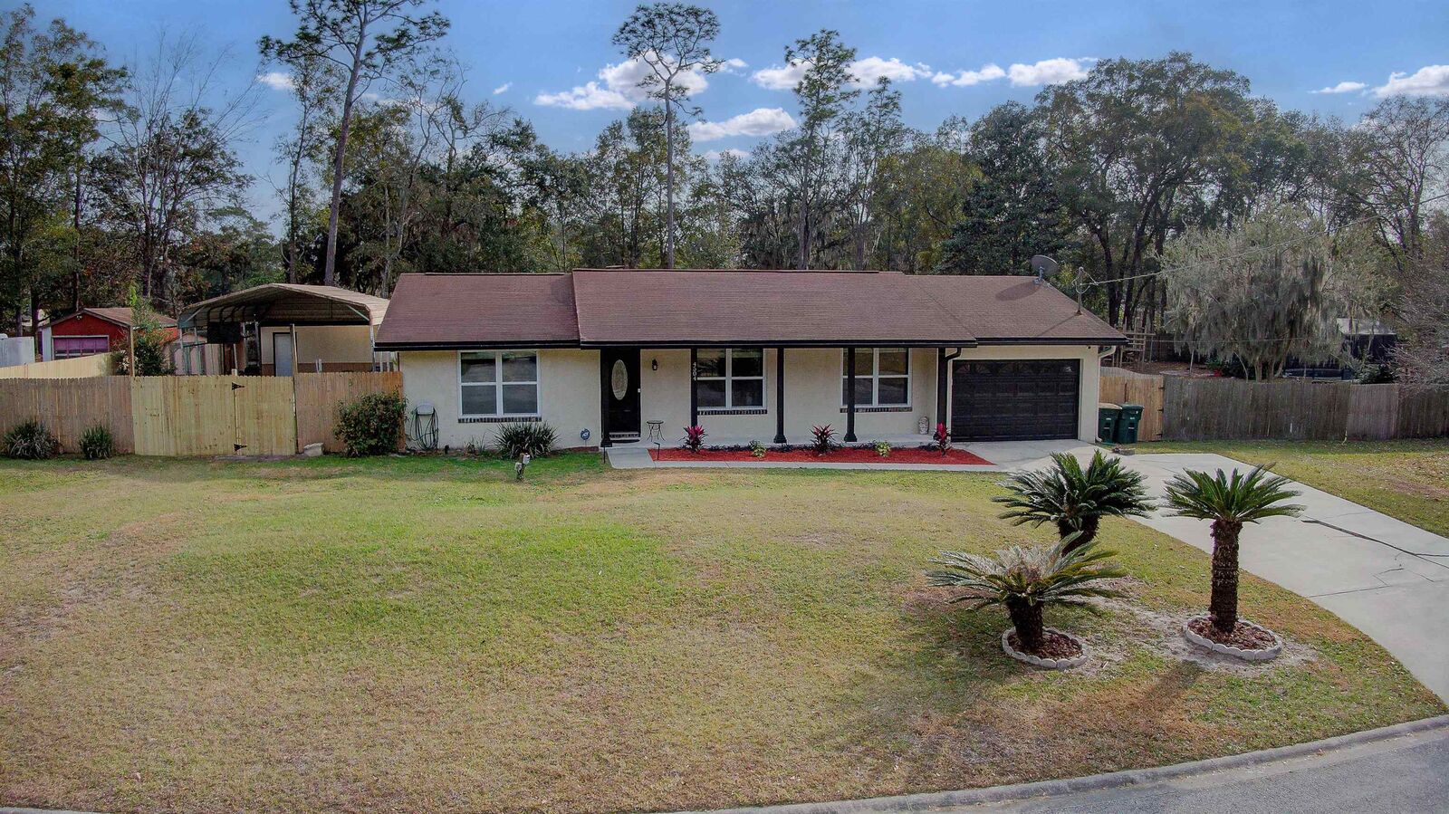 Property Photo:  4504 N Wilderness Ln  FL 32258 