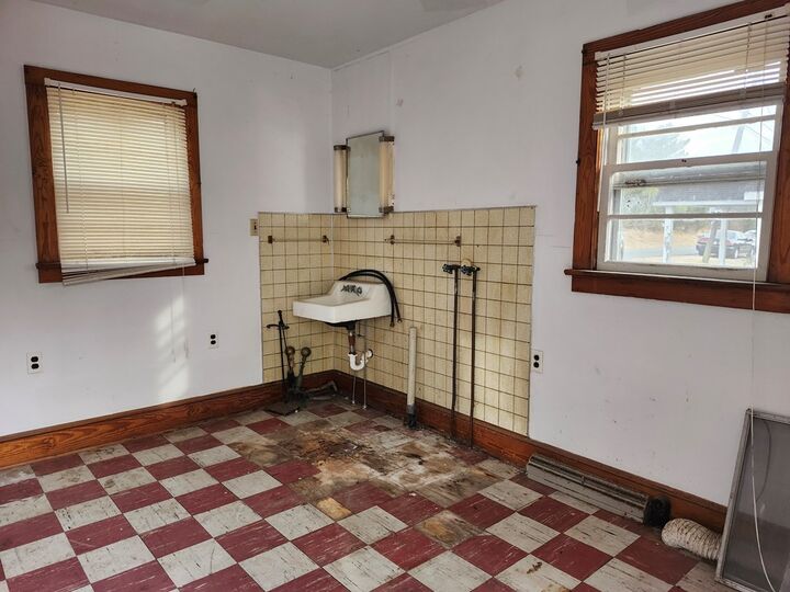 Property Photo: 1801 Roberts Street VA 23901