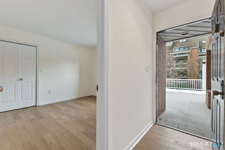 Property Photo:  15 River Road 210  CT 06897 