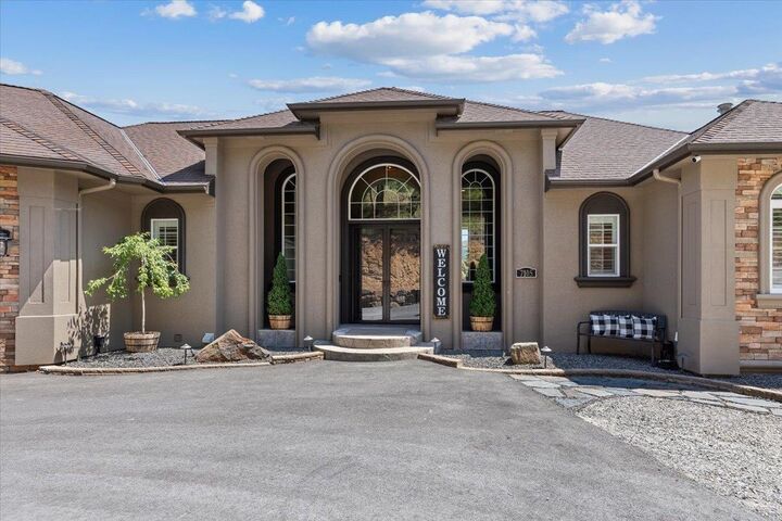 Property Photo:  7105 S Saddle Ridge Ln  WA 99016 