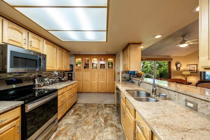 Property Photo:  607 Fullerton Avenue  WY 82834 