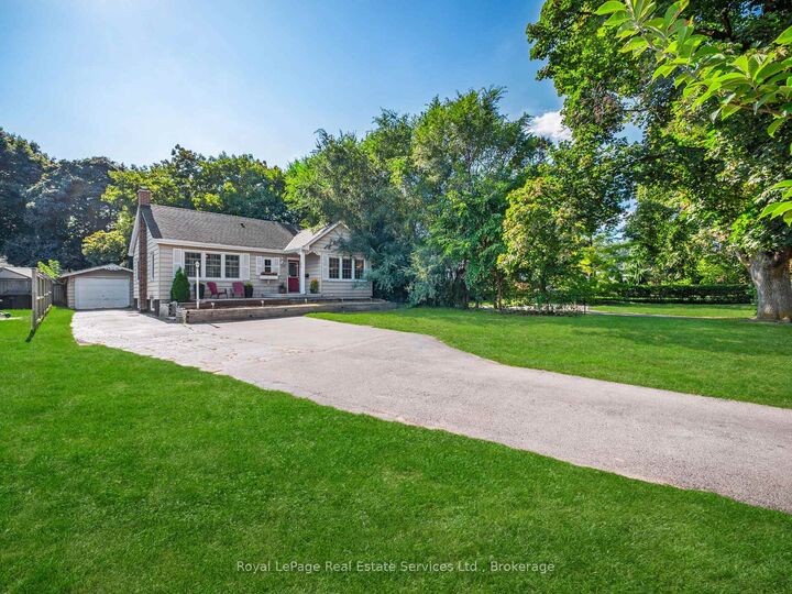 Property Photo: 938 King Road ON L7T 3L3
