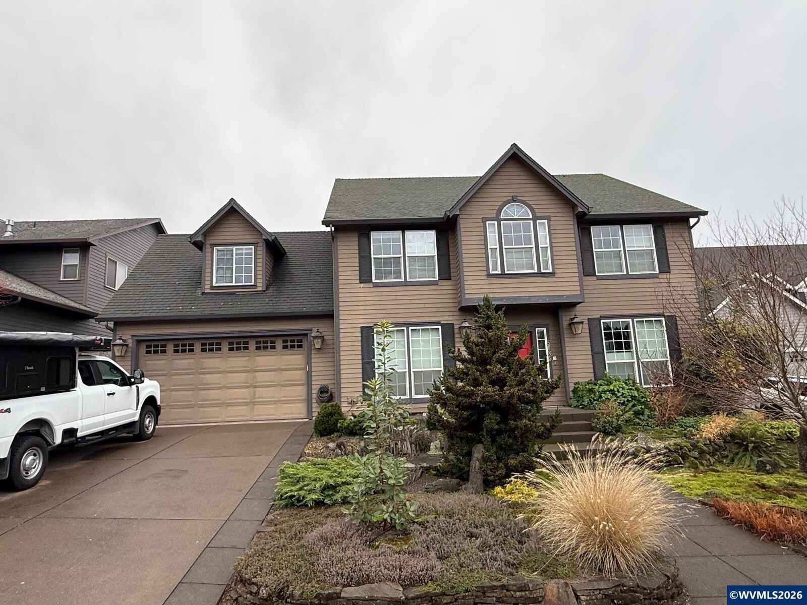 Property Photo: 5685 Crossler Ct OR 97306