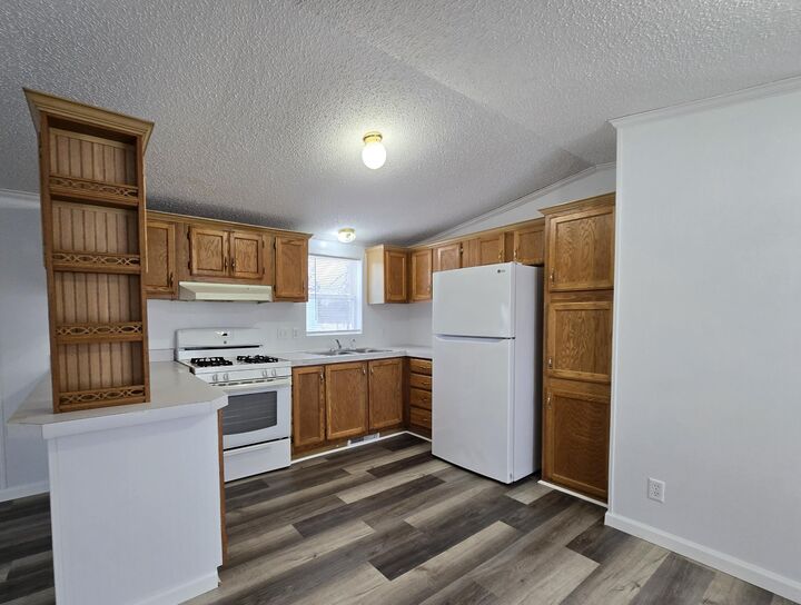 Property Photo:  15 Chelsey Lane  MI 49721 