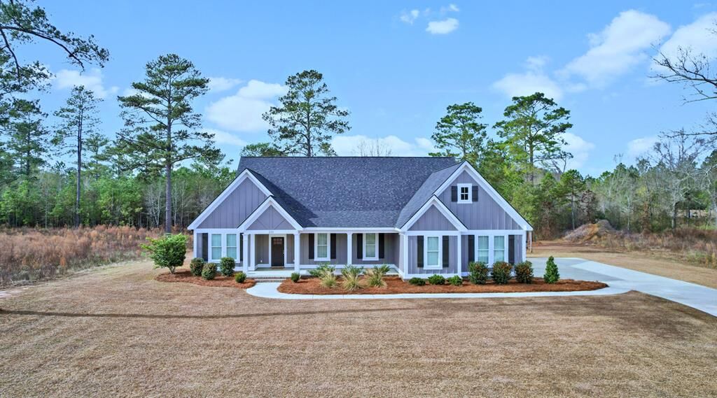 Property Photo:  233 Partridge Circle  GA 31763 