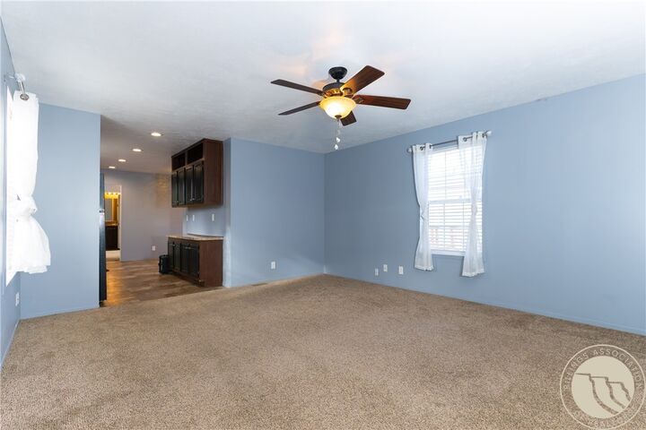 Property Photo:  6 Northglen  MT 59102 