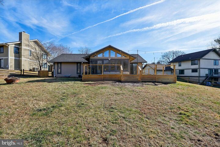 Property Photo:  20444 Aspenwood Lane  MD 20886 