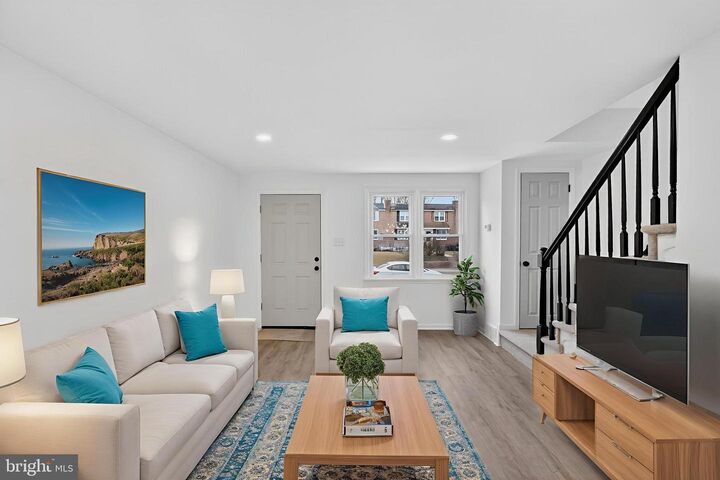 Property Photo:  1087 Taylor Drive  PA 19032 