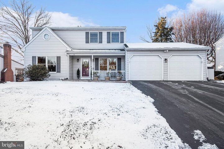 Property Photo: 2404 Rye Circle PA 17055