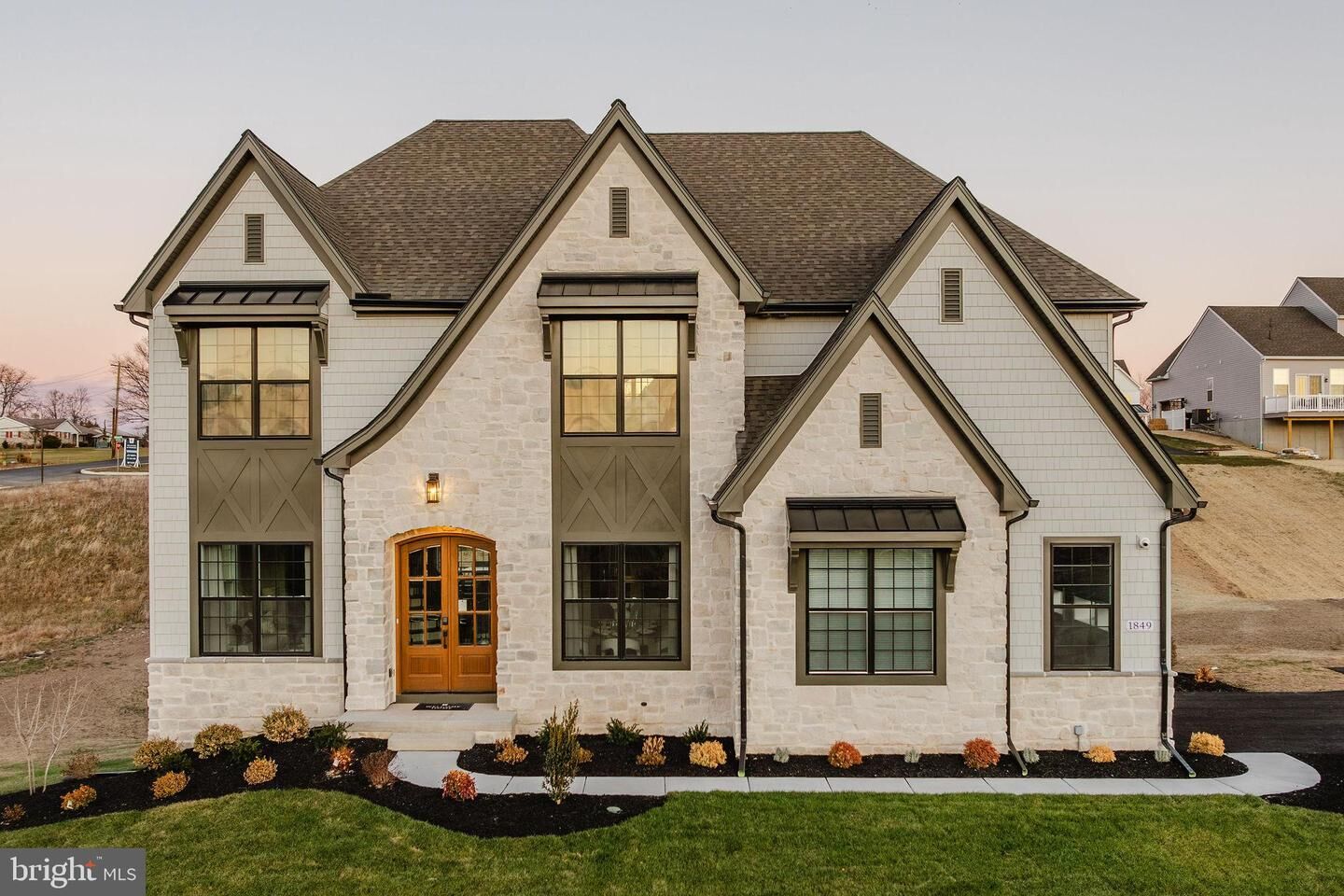 Property Photo:  101 Willard Way Devonshire  PA 17050 