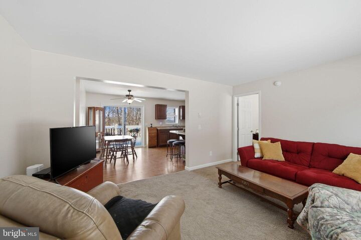 Property Photo:  52 Good Road  PA 17560 