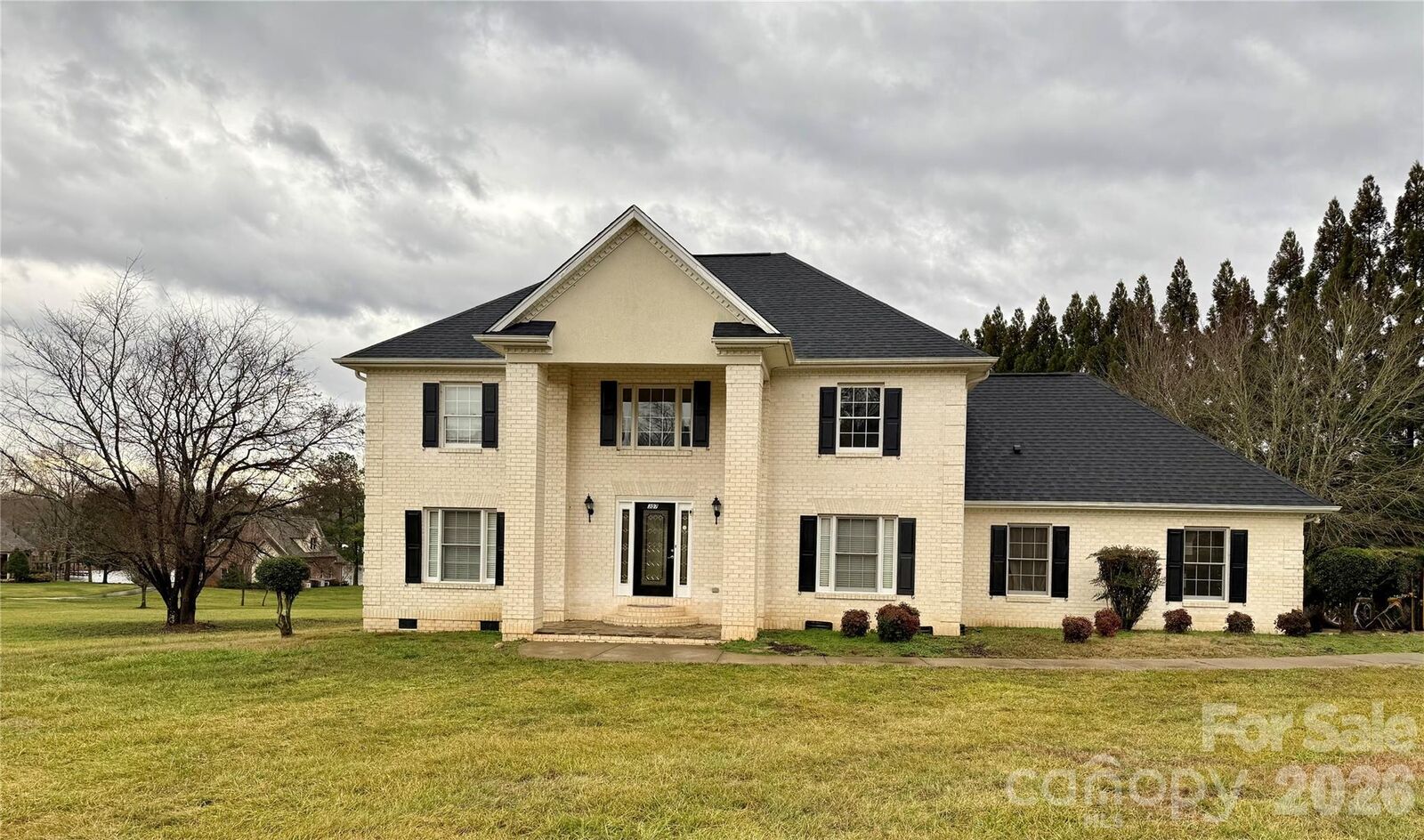 Property Photo: 307 Cross Creek Drive NC 28021