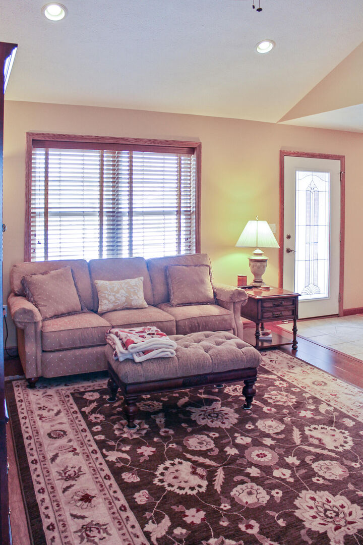 Property Photo:  124 Columbus Dr  PA 15767 